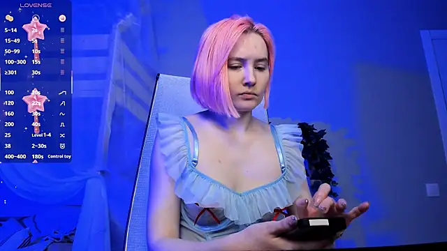 ReiYosimoto online show from 9, 10, 2025