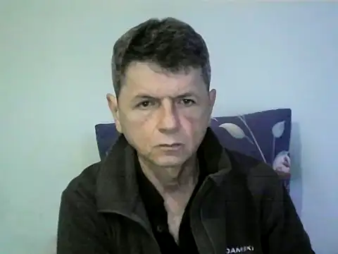 Snapshot of czarek888 chatting on 22, 12, 2025 czarek888 online show from 22, 12, 2025