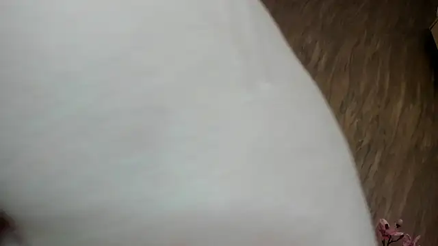 Rayanablackandwhite online show from 2, 7, 2026