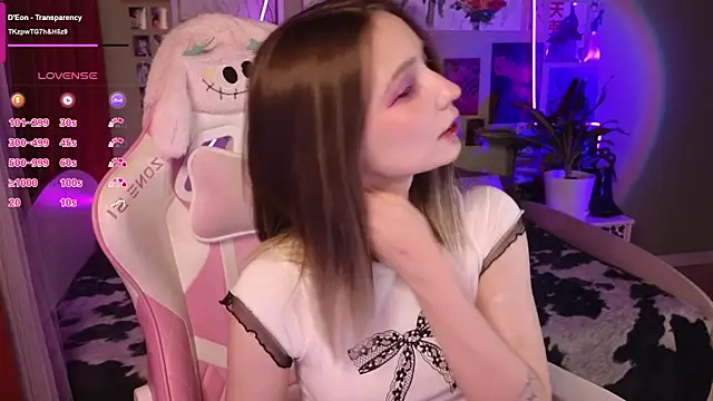 Evie Ro online show from 3, 5, 2026