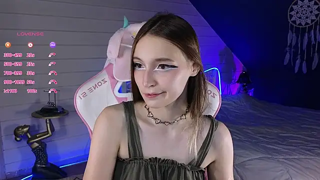 Evie Ro online show from 22, 7, 2026