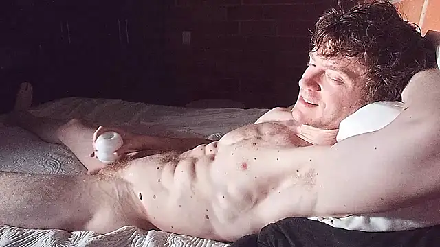 Snapshot of warrenkener chatting on 19, 9, 2025 warrenkener online show from 19, 9, 2025