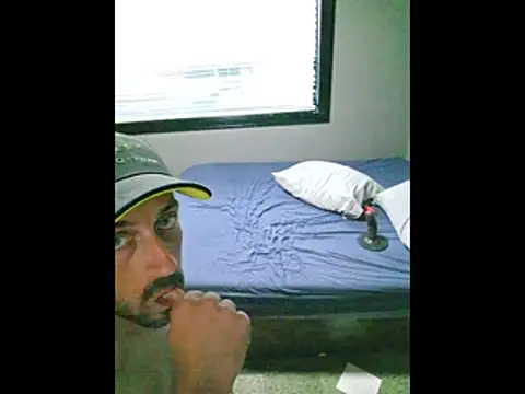 Snapshot of afTerparTycloudz chatting on 2, 7, 2026 afTerparTycloudz online show from 2, 7, 2026