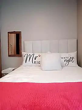 Snapshot of BabySweetDee chatting on 28, 12, 2024 BabySweetDee online show from 28, 12, 2024