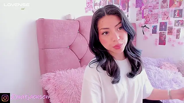 natalie jaensen online show from 13, 3, 2025