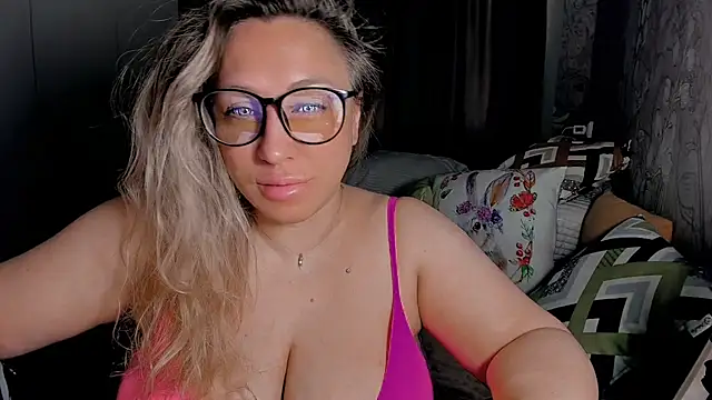 CumOnMy Tits online show from 5, 4, 2026
