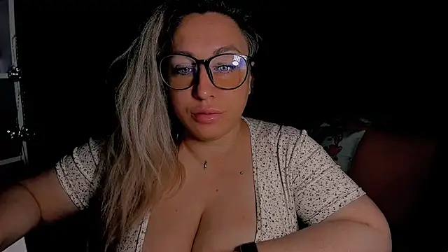 CumOnMy Tits online show from 29, 4, 2026
