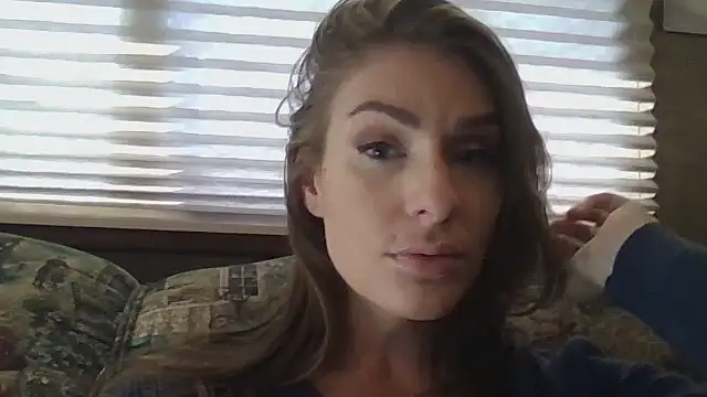 Snapshot of Milfywaysx chatting on 8, 9, 2025 Milfywaysx online show from 8, 9, 2025