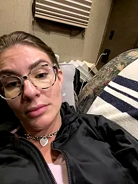 Snapshot of Milfywaysx chatting on 15, 9, 2025 Milfywaysx online show from 15, 9, 2025