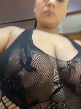 sofia xxx02 online show from 17, 12, 2025